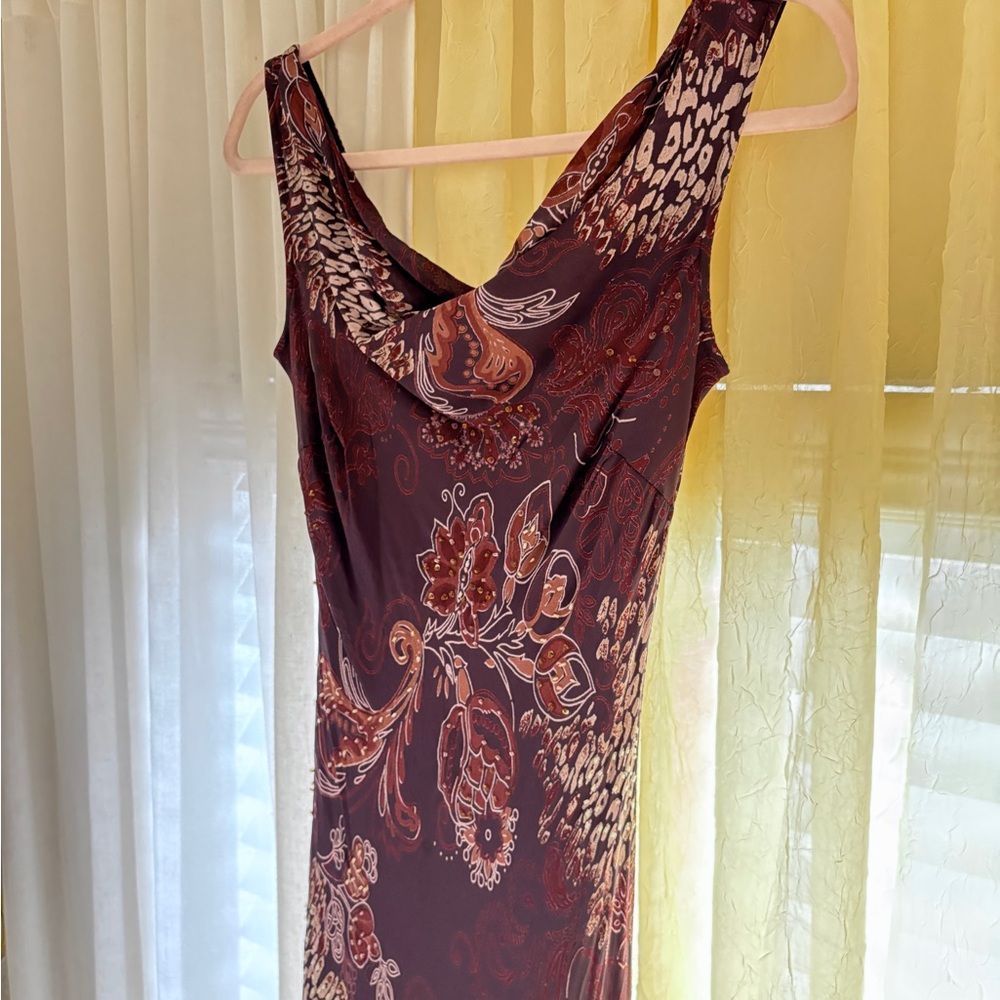 Elegant Floral Sleeveless Dress